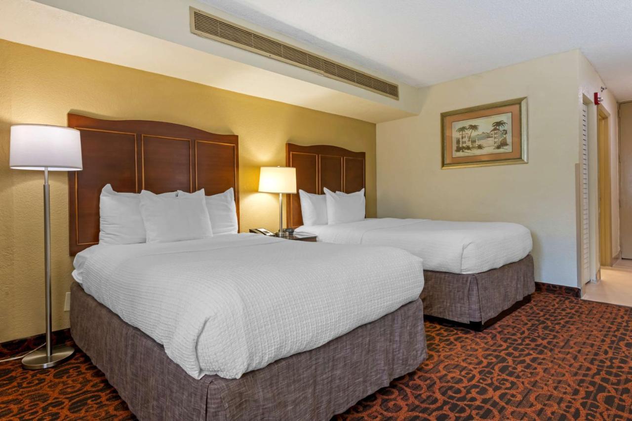 Best Western Plus North Miami-Bal Harbour Exteriör bild