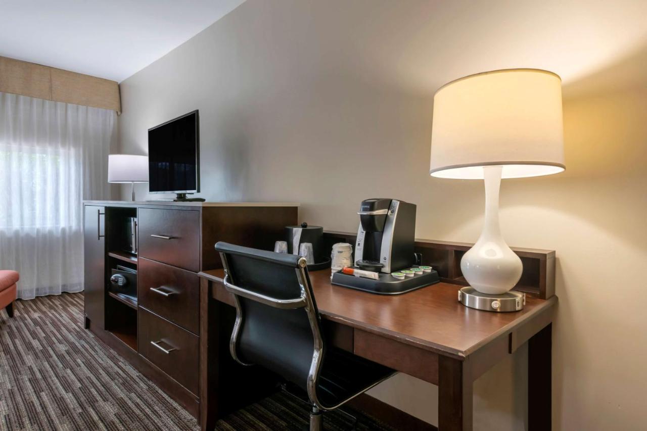 Best Western Plus North Miami-Bal Harbour Exteriör bild