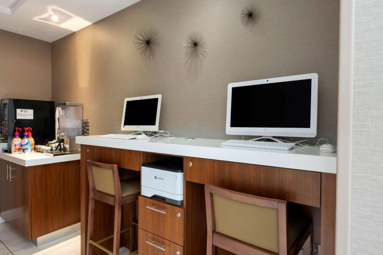 Best Western Plus North Miami-Bal Harbour Exteriör bild