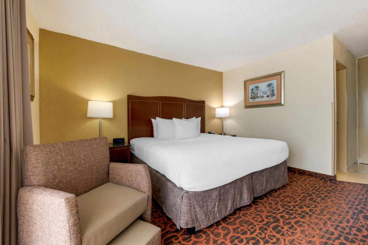 Best Western Plus North Miami-Bal Harbour Exteriör bild
