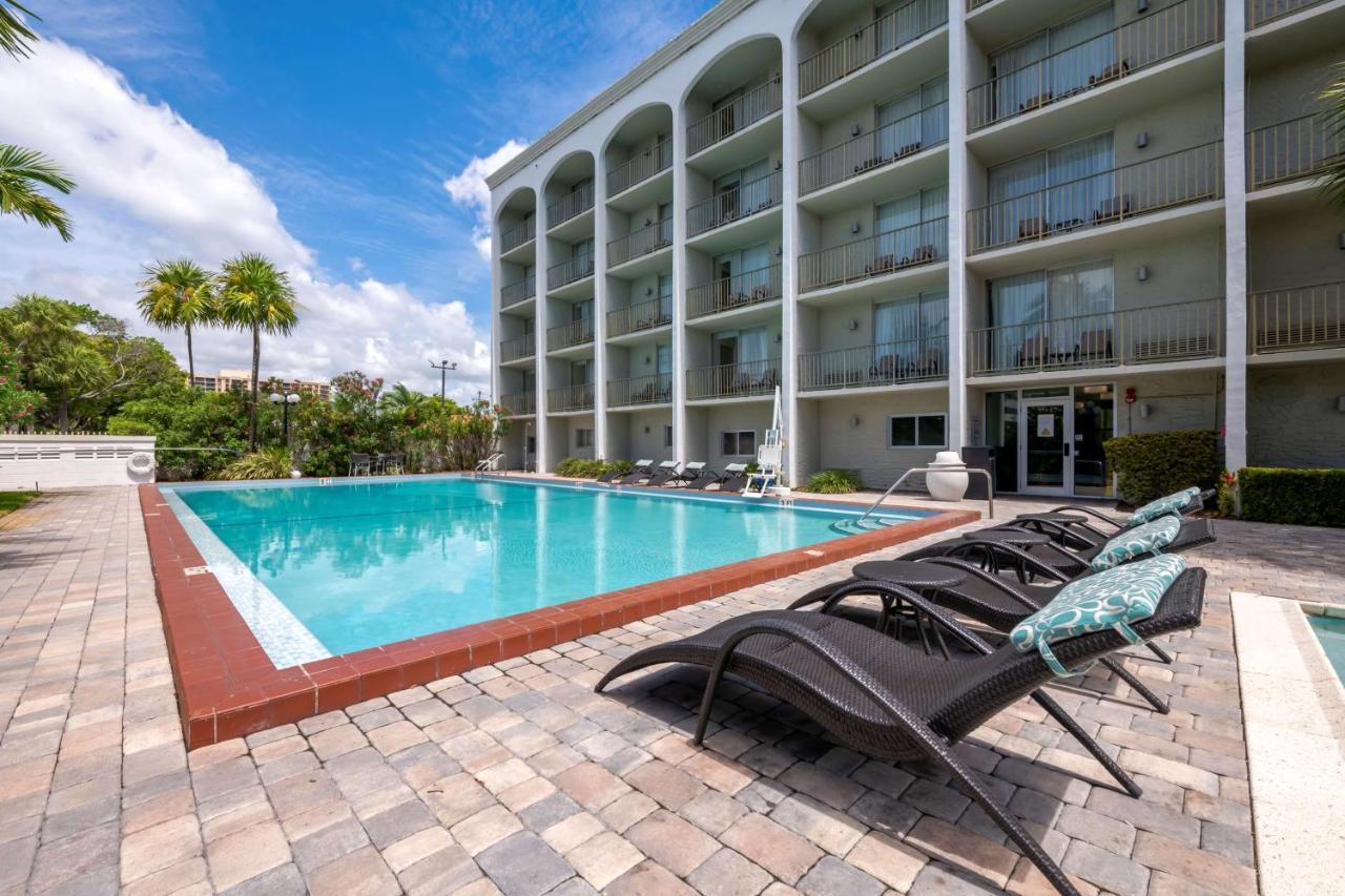Best Western Plus North Miami-Bal Harbour Exteriör bild