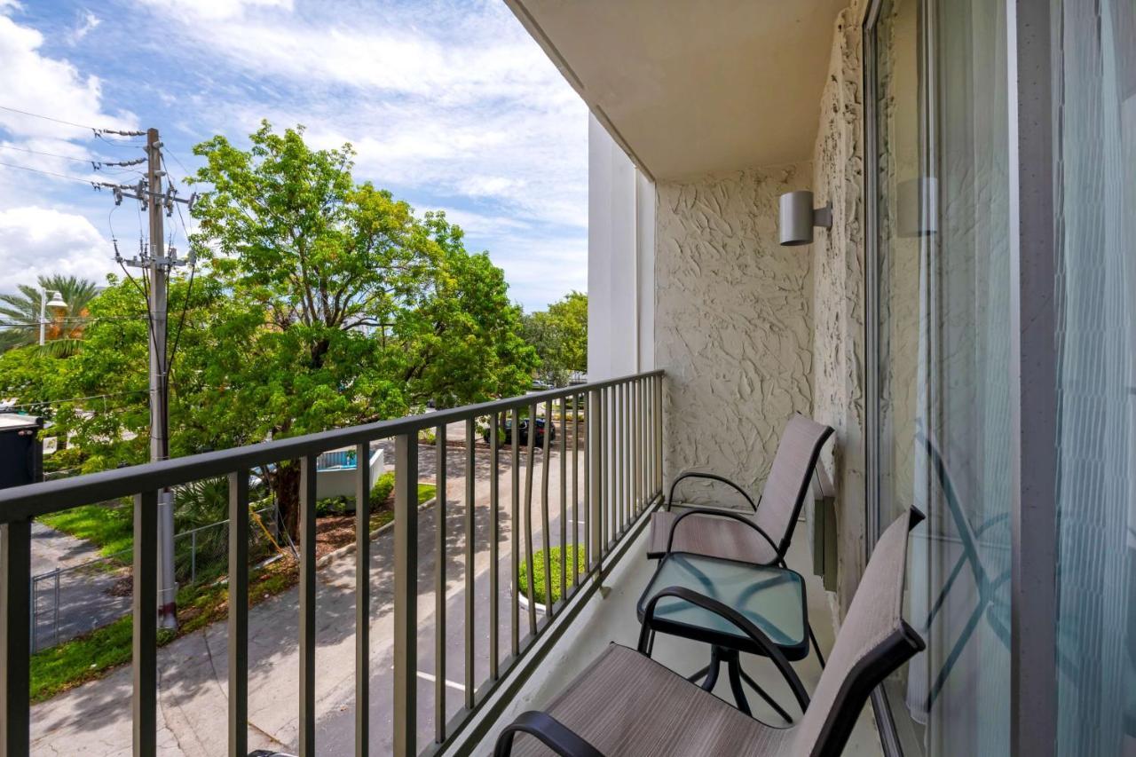 Best Western Plus North Miami-Bal Harbour Exteriör bild