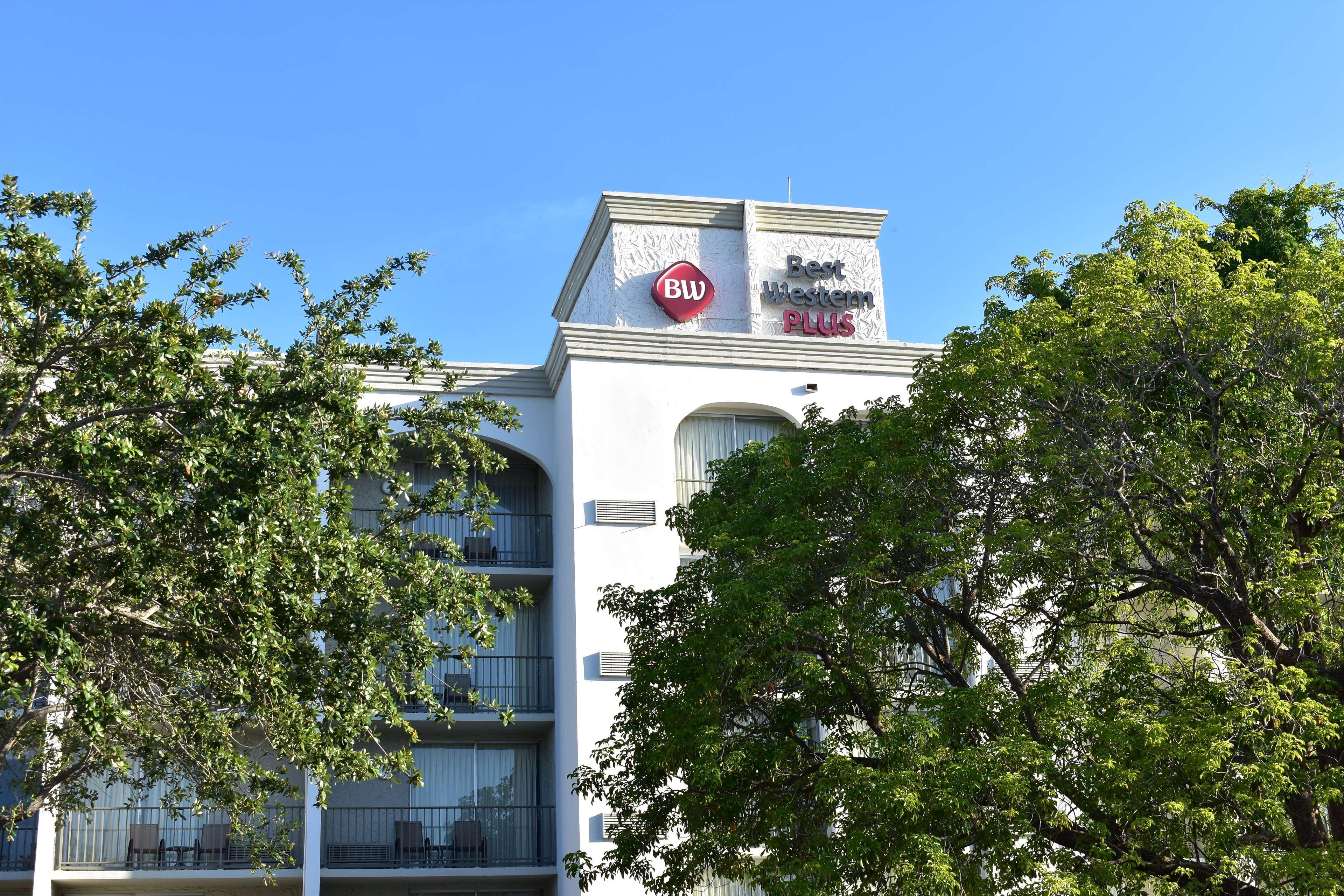 Best Western Plus North Miami-Bal Harbour Exteriör bild