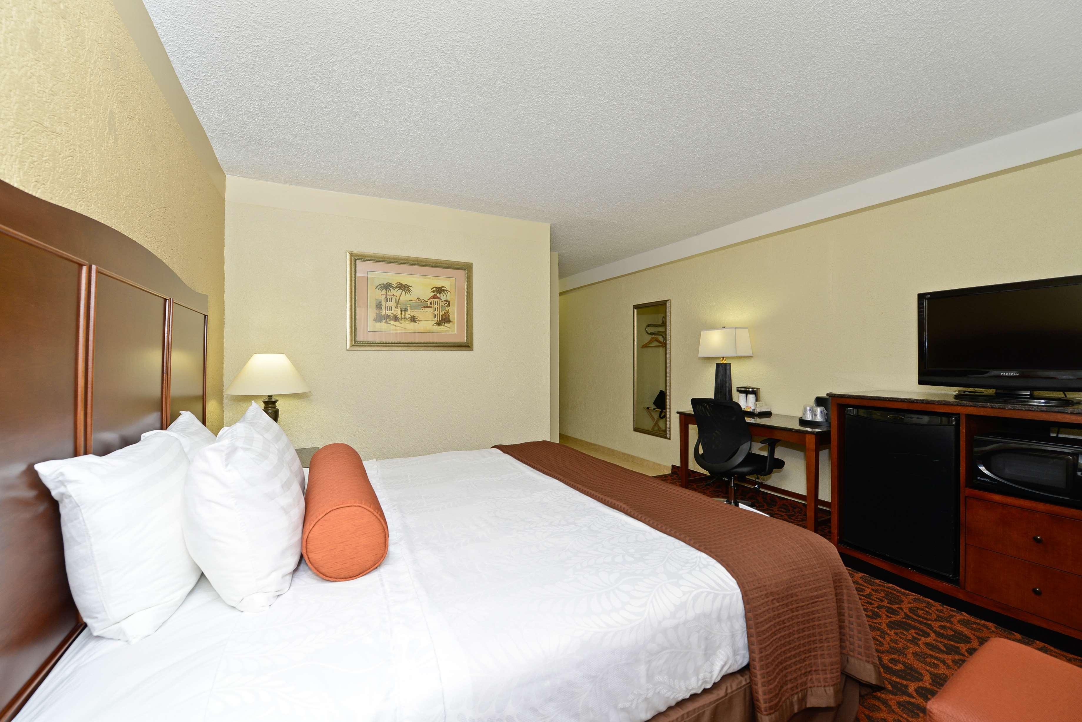 Best Western Plus North Miami-Bal Harbour Exteriör bild