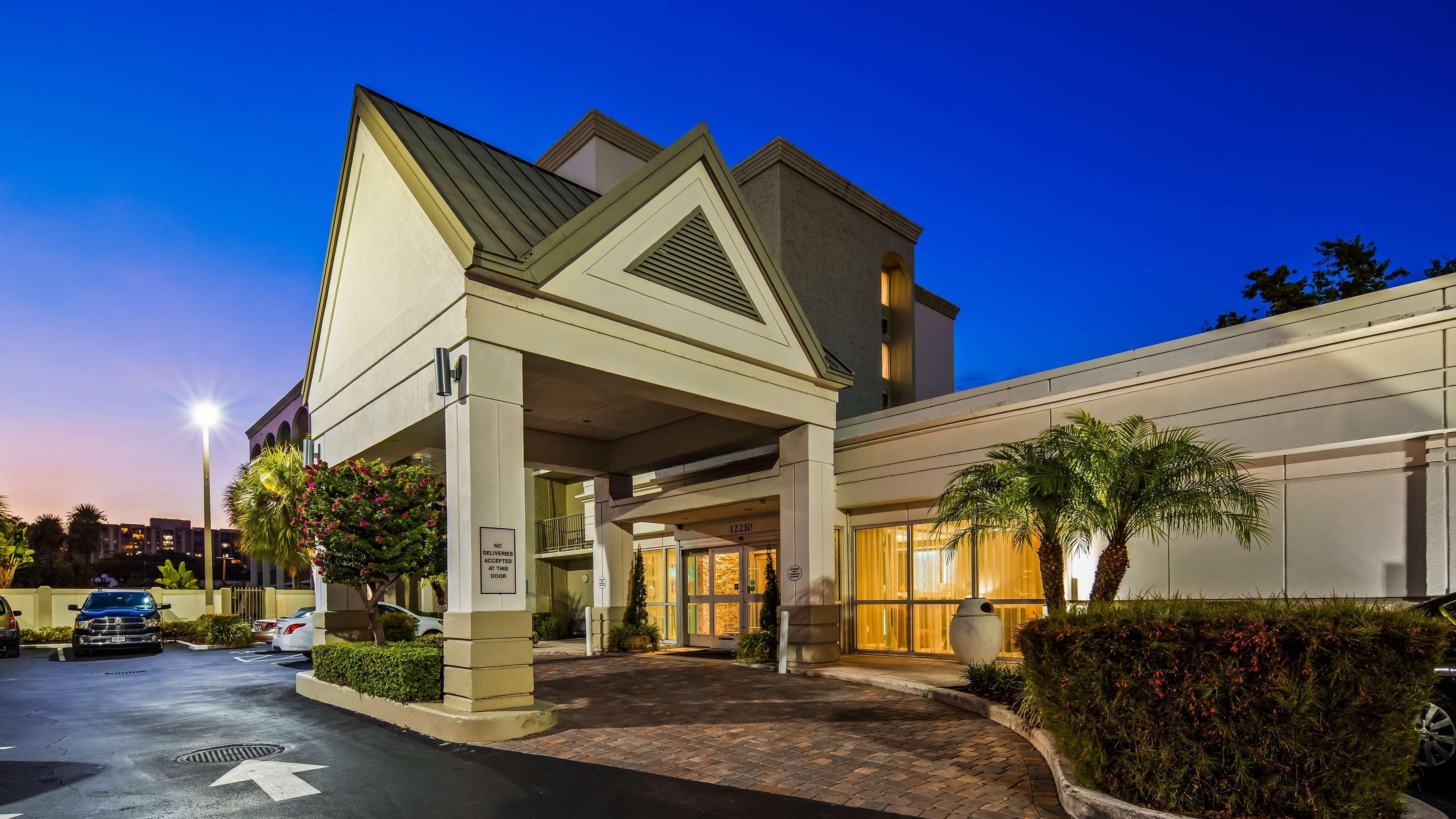 Best Western Plus North Miami-Bal Harbour Exteriör bild